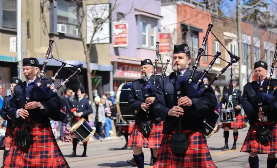 Beaches Easter Parade