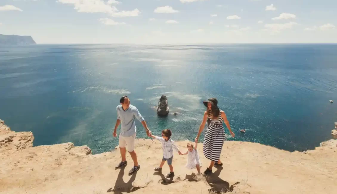 برنامههای دولت برای سفر ارزانتر خانوادهها و کودکان در کانادا